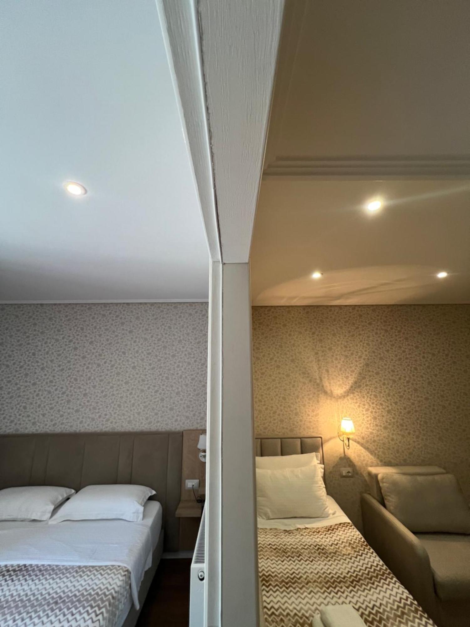 Class Hotel 卡萨米尔 外观 照片