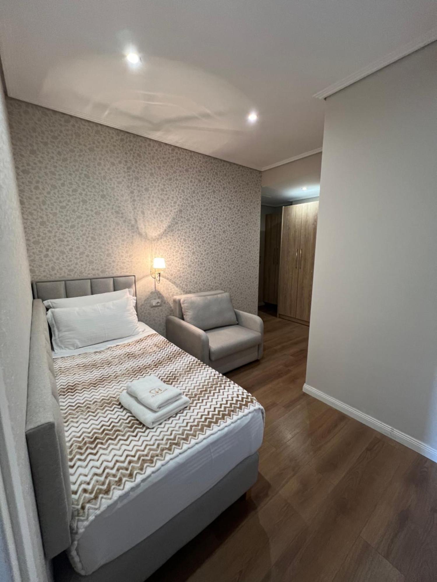 Class Hotel 卡萨米尔 外观 照片